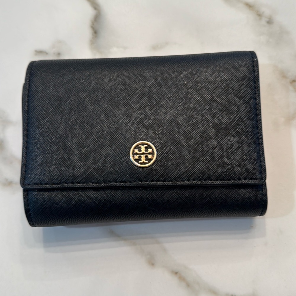 Tory Burch leather wallet
